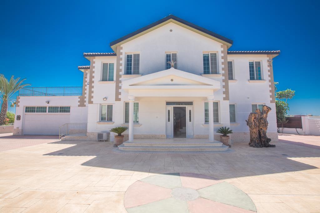 Papas Family Villa Paralimni Dış mekan fotoğraf