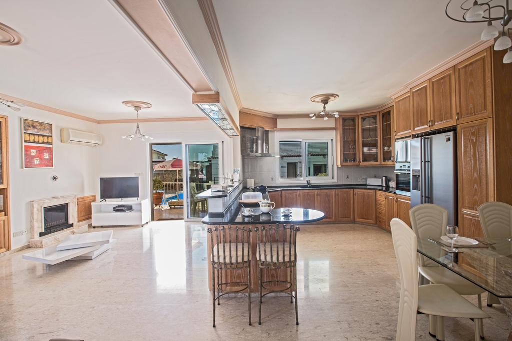 Papas Family Villa Paralimni Dış mekan fotoğraf